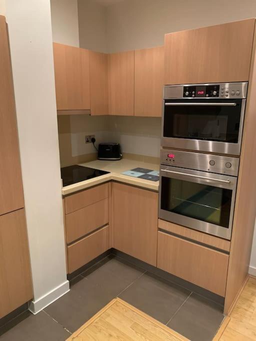 Stunning 2 Bed Flat! Centrally Located In London, Uk! Kültér fotó