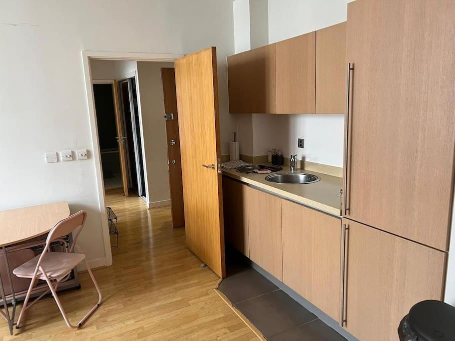 Stunning 2 Bed Flat! Centrally Located In London, Uk! Kültér fotó
